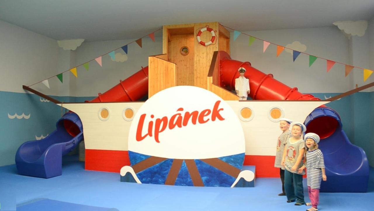 Veselí nad Lužnicí Blatsky Dvur 아파트 호텔 외부 사진